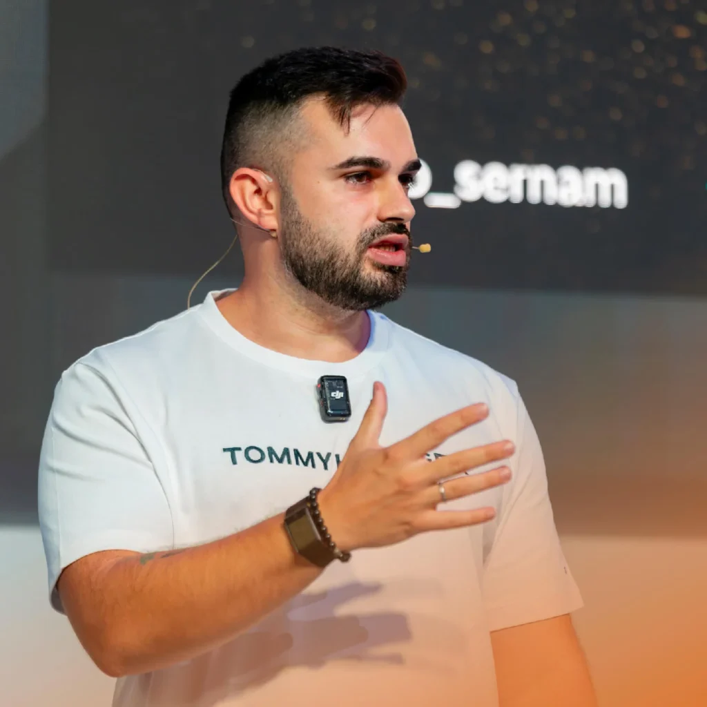 Fabio Serna creador del curso Mi primera venta en 7 días