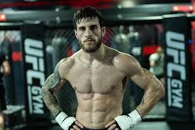  Aleksandre Topuria hermano de Ilia Topuria