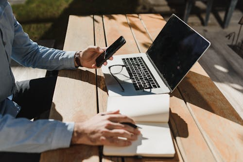 Creación y monetización de servicios propios curso Buildt Academy